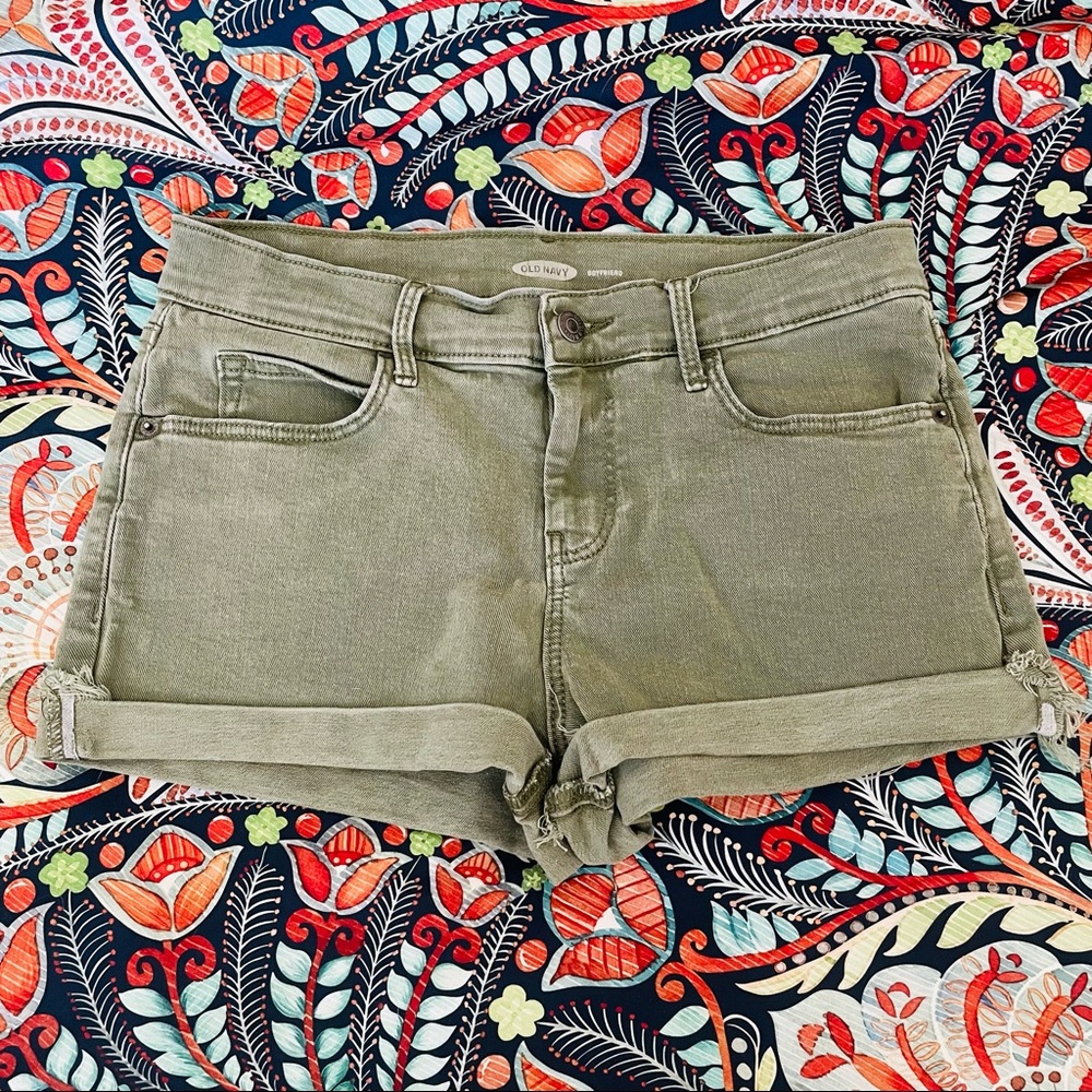 Old Navy Olive Green Boyfriend Shorts